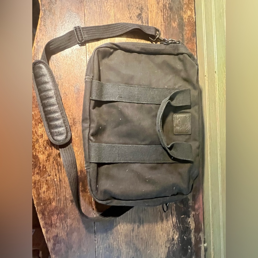 Laptop bag